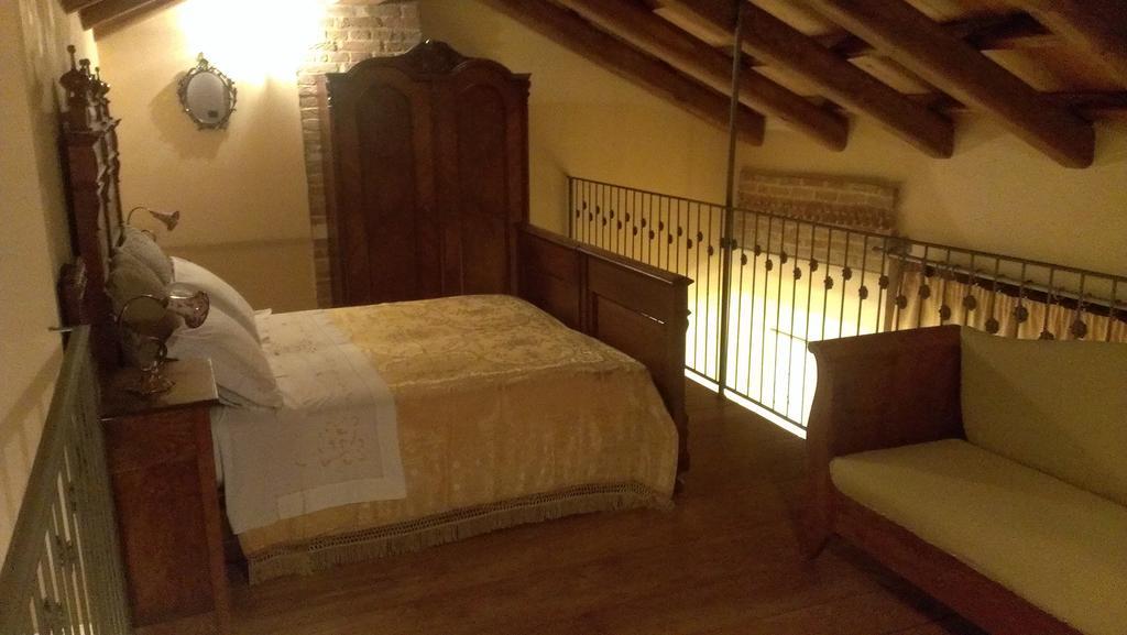 Agriturismo Ercolana Neviglie Стая снимка