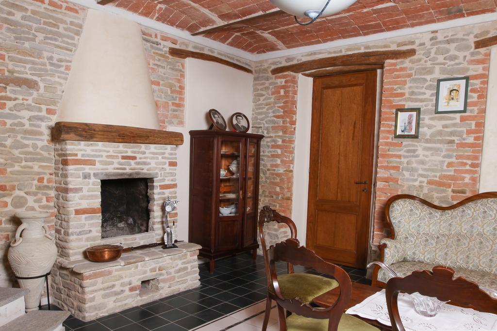 Agriturismo Ercolana Neviglie Екстериор снимка